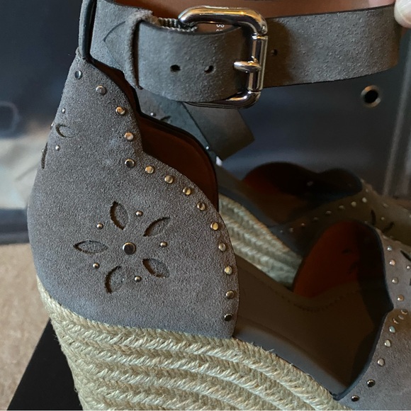 COACH Kelsi Wedge Espadrille Sandals Heathered Gray Suede Studded Size 9 NIB - Picture 5 of 14